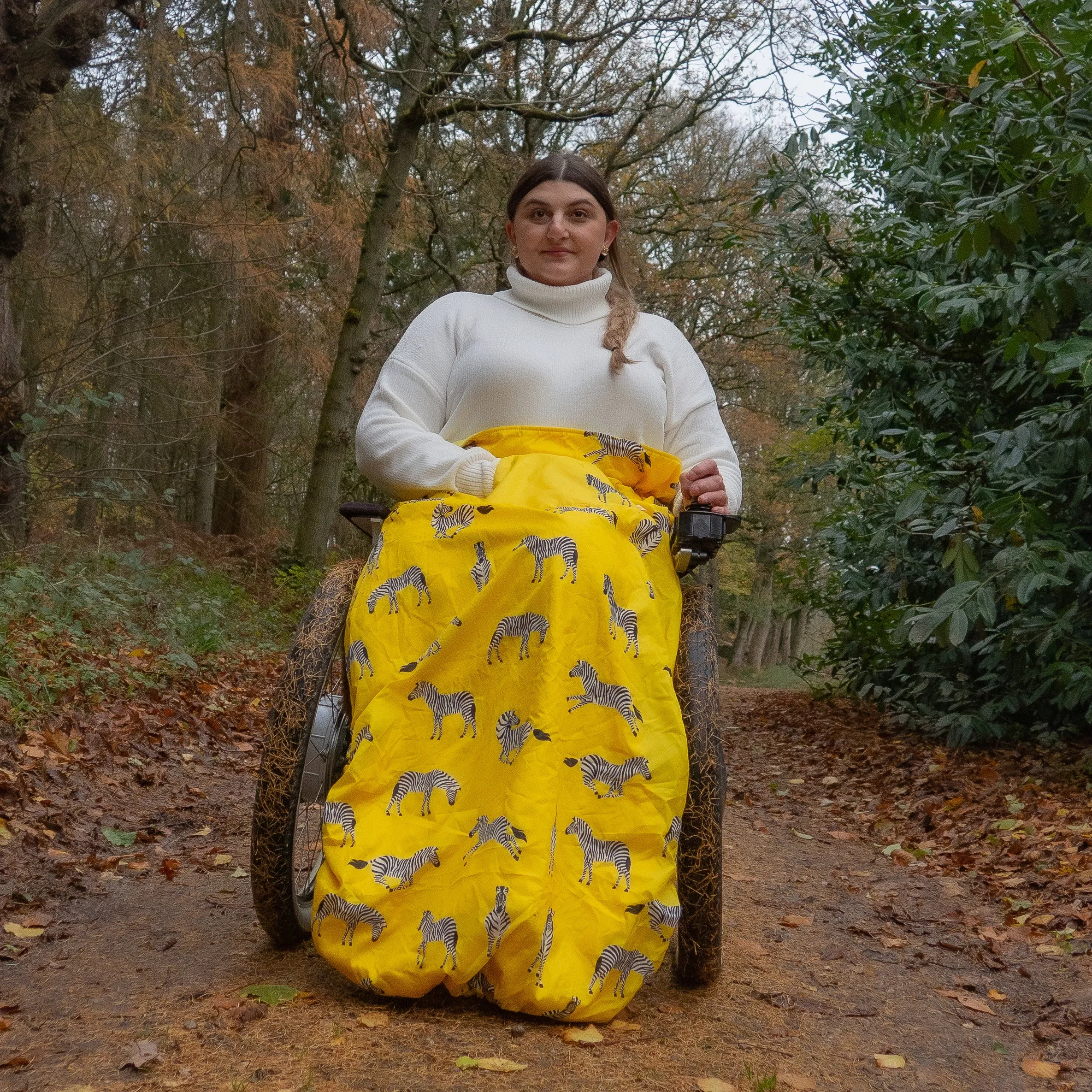 Adult fleece-lined wheelchair cosy - YELLOW ZEBRA