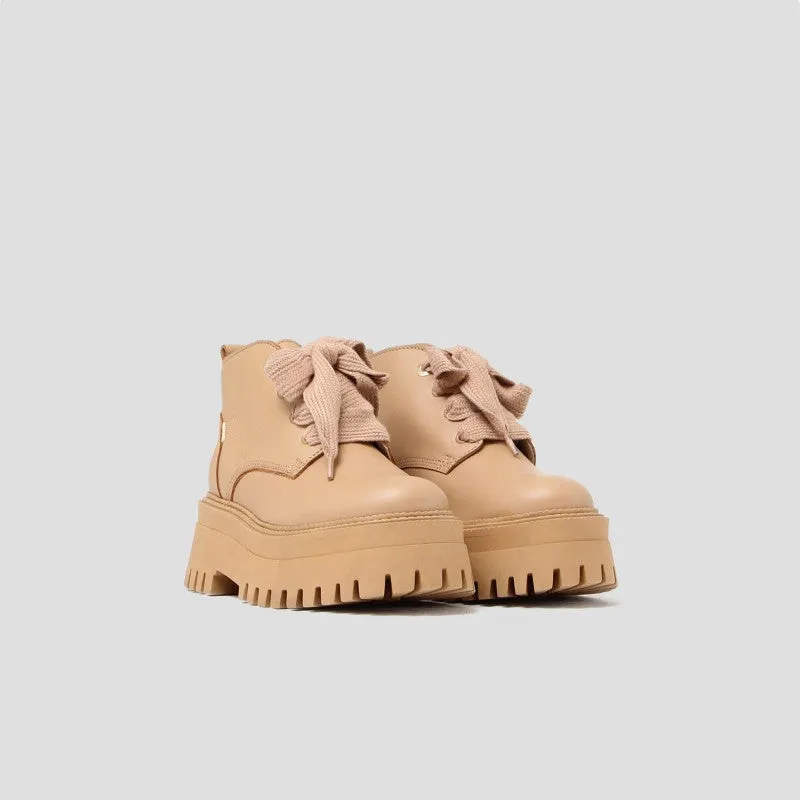 Groovy Chunks Laces Dark Camel Low Boots