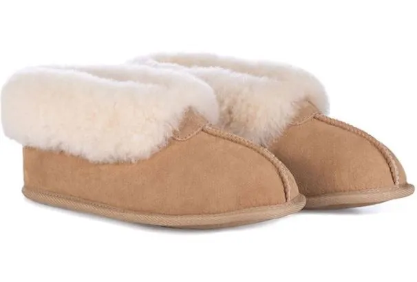 Hemma - sheepskin slippers for women